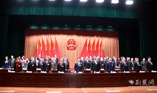 全體起立，奏唱國(guó)歌_副本.jpg